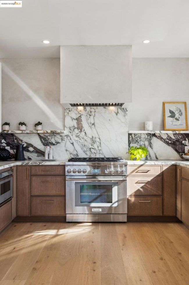 641 Spruce St, House other with 5 bedrooms, 5 bathrooms and 2 parking in Berkeley CA | Image 30