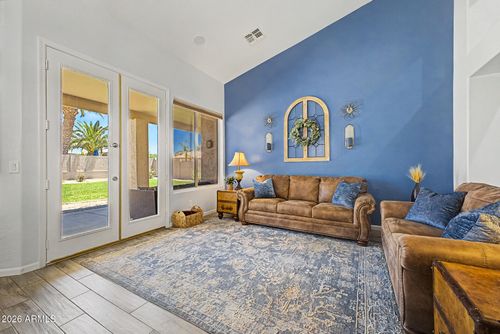 604 W Goldfinch Way, Chandler, AZ, 85286-4451 | Card Image