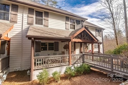 620 Sapphire Valley Rd, Cashiers, NC, 28717 | Card Image