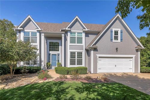 9016 W 148th Ter, Overland Park, KS, 66221-9362 | Card Image