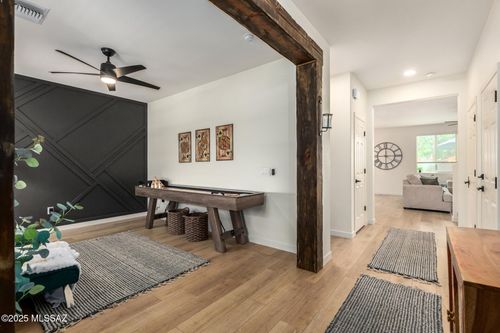 8367 N Mountain Stone Pine Way, Tucson, AZ, 85743-7486 | Card Image