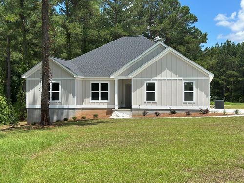 551 Woodridge Ln, Cairo, GA, 39827-7351 | Card Image
