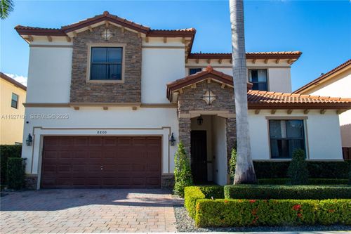 8800 Nw 98th Ct, Doral, FL, 33178-2747 | Card Image