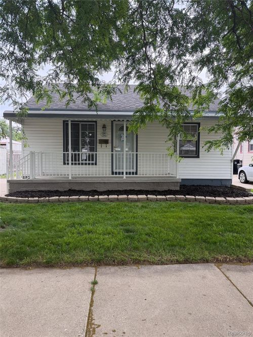 3613 21st St, Wyandotte, MI, 48192-6340 | Card Image