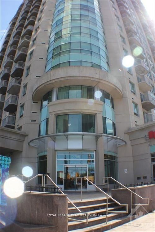 1011-234 Rideau St, Ottawa, ON, K1N0A9 | Card Image