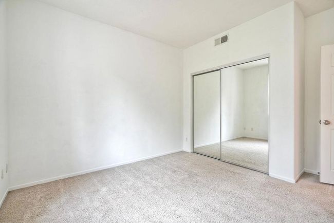 4049 Peninsula Dr, Condo with 3 bedrooms, 3 bathrooms and 2 parking in Carlsbad CA | Image 16