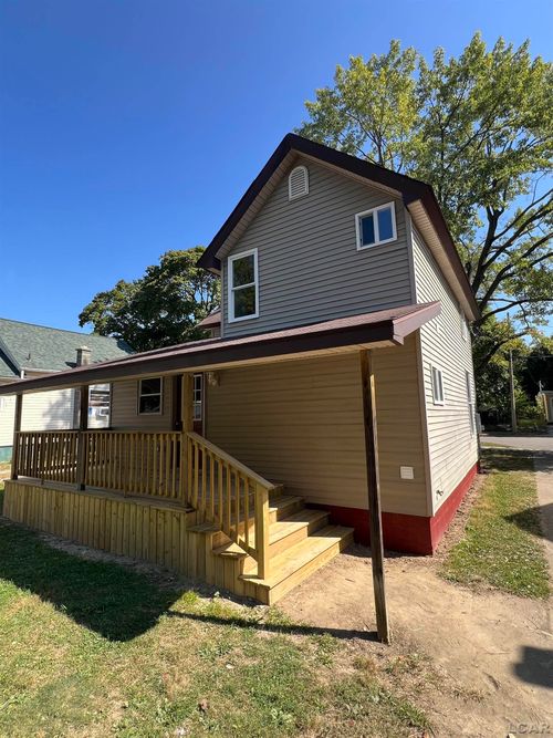 536 Tabor St, Adrian, MI, 49221-3369 | Card Image