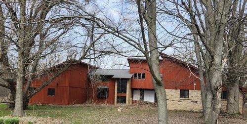 250 Stone Rd, Pittsford, NY, 14534-2850 | Card Image