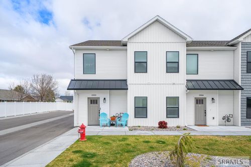 2882 Sunburst Dr, Ammon, ID, 83406-6916 | Card Image