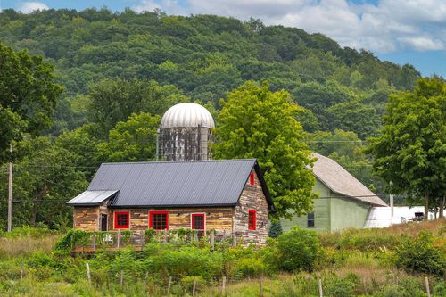 2391 Vt Route 153, West Pawlet, VT, 05775-9758 | Card Image