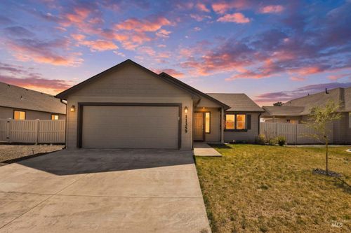 11359 Queensland Dr, Caldwell, ID, 83605-1003 | Card Image