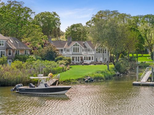 25 5 Mile River Rd, Darien, CT, 06820-6231 | Card Image