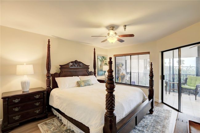 APT-102 - 9612 Riverside Dr, House attached with 2 bedrooms, 2 bathrooms and null parking in Sebastian FL | Image 17
