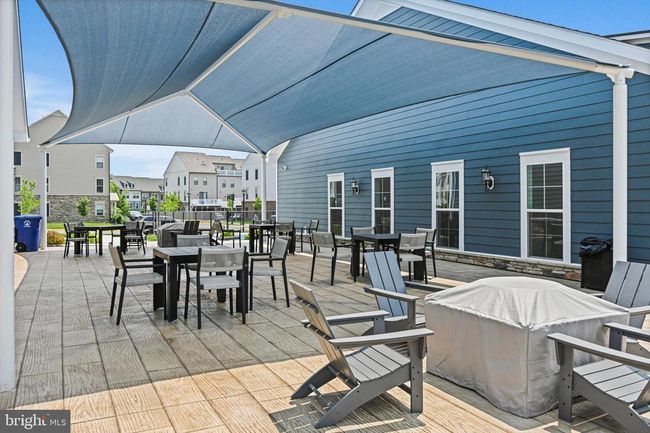 1036 Cantina Ter Se, Townhouse with 4 bedrooms, 4 bathrooms and null parking in LEESBURG VA | Image 49
