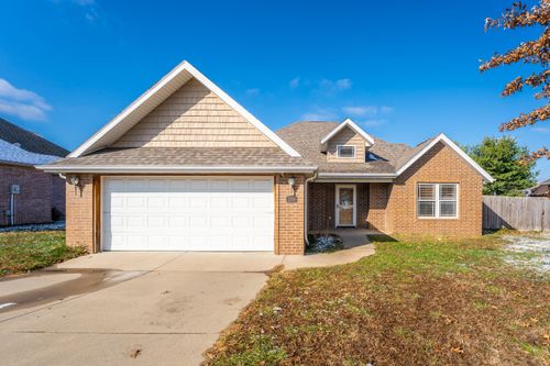 195 Sparrow Ln, Willard, MO, 65781-9130 | Card Image