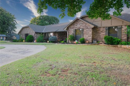 1409 Dalton Ave, Elk City, OK, 73644-2423 | Card Image