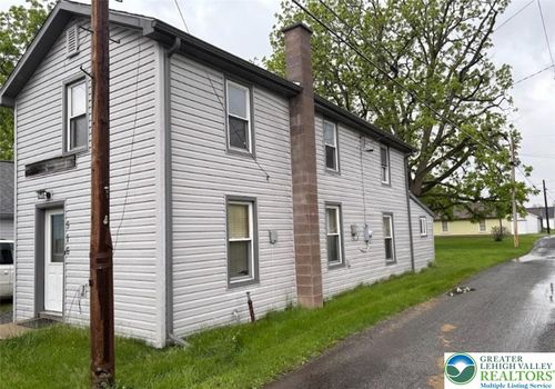 516 Vine St, Montoursville, PA, 17754-1310 | Card Image
