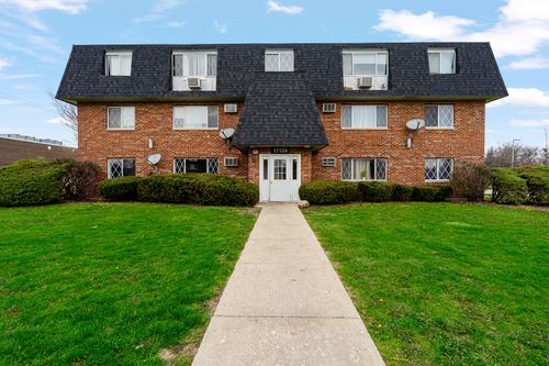 apt-4-17138 71st Ave, Tinley Park, IL, 60477-3354 | Card Image