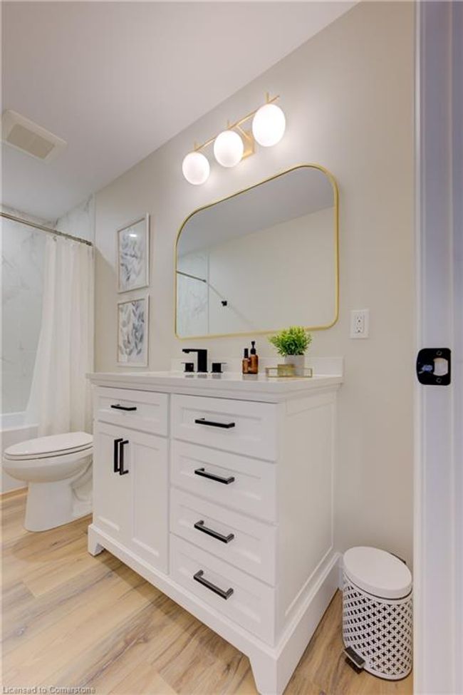 1264 King St N, House other with 5 bedrooms, 2 bathrooms and 5 parking in Saint Jacobs ON | Image 36