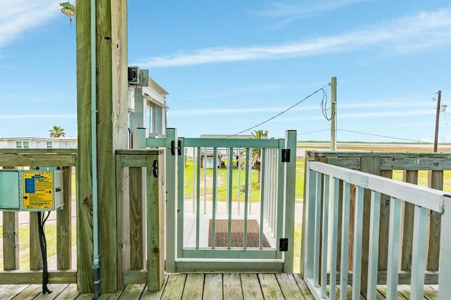 4710 Bayshore Dr, House other with 4 bedrooms, 2 bathrooms and null parking in Freeport TX | Image 37