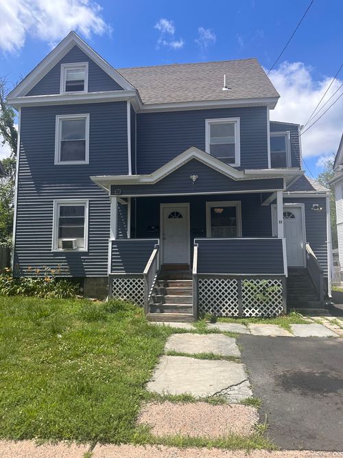 19 Oakland Ter, Hartford, CT, 06112-2348 | Card Image