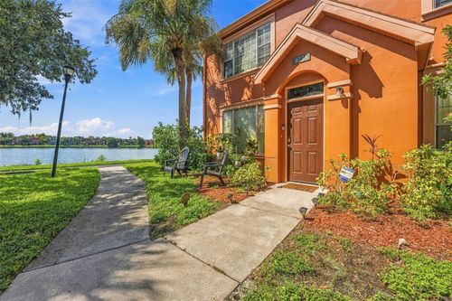 9138 Lake Chase Island Way, TAMPA, FL, 33626-1944 | Card Image