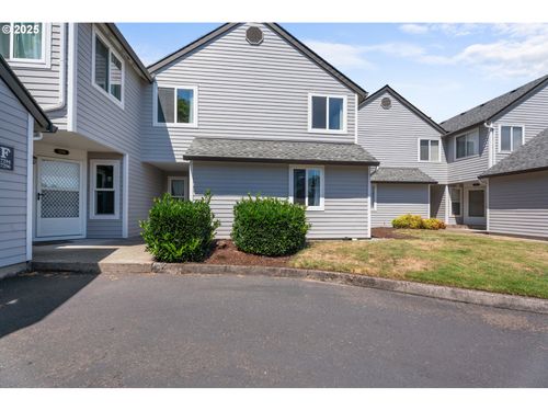7294 Se Thiessen Rd, Milwaukie, OR, 97267-2065 | Card Image