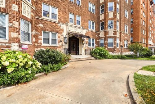 404-309 Emanuel Cleaver Ii Blvd, Kansas City, MO, 64112-1786 | Card Image