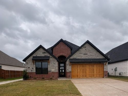 7286 Velvetleaf St, Benbrook, TX, 76126-4639 | Card Image