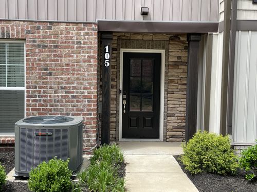 105 Jean Alyne Dotson Dr, La Vergne, TN, 37086-1704 | Card Image