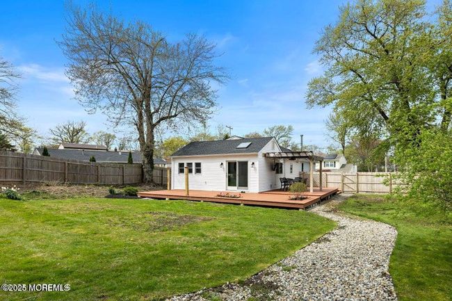108 Hamilton Ave, House other with 3 bedrooms, 1 bathrooms and null parking in Leonardo NJ | Image 35