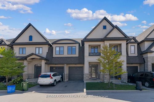 19 Santa Barbara Lane, Hamilton, ON, L9B0J3 | Card Image