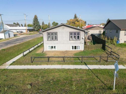 4904 49 Street, Alix, AB, T0C0B0 | Card Image