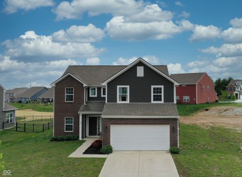 808 Capricorn Dr, Franklin, IN, 46131-9195 | Card Image
