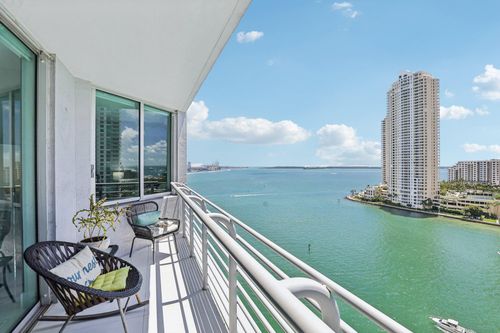 1607-335 S Biscayne Blvd, Miami, FL, 33131-2360 | Card Image