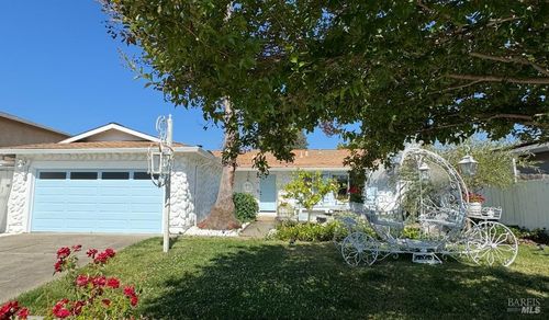 4465 Moffitt Dr, Napa, CA, 94558-1741 | Card Image