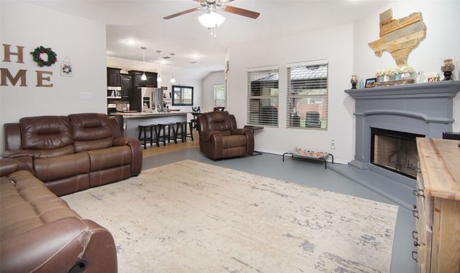 1105 Ashton Dr, House other with 4 bedrooms, 2 bathrooms and null parking in Azle TX | Image 8