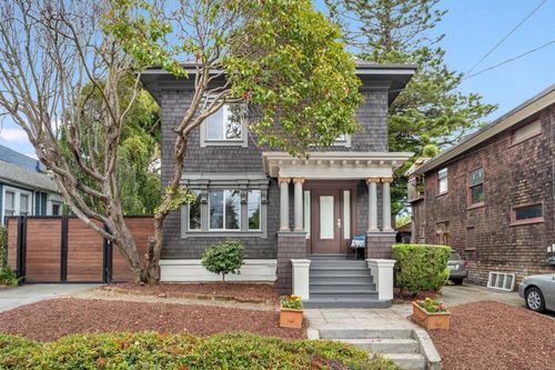 2226 Blake St, Berkeley, CA, 94704-2756 | Card Image