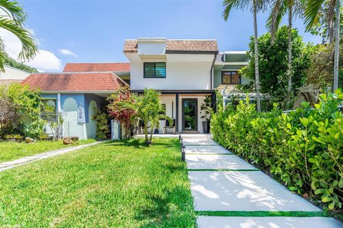 1687-1687 Ne 142nd St, North Miami, FL, 33181-1327 | Card Image