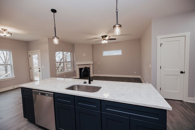 L - 404 Anjali Ct, Condo with 3 bedrooms, 2 bathrooms and 2 parking in SYCAMORE IL | Image 8