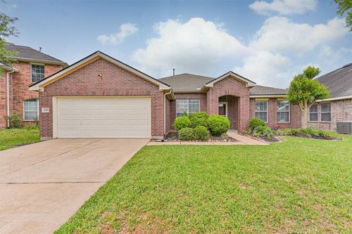 3430 Danbury Chase Trl, Fresno, TX, 77545-6000 | Card Image