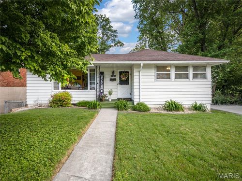 1113 Mcpherson Ave, Alton, IL, 62002-2261 | Card Image