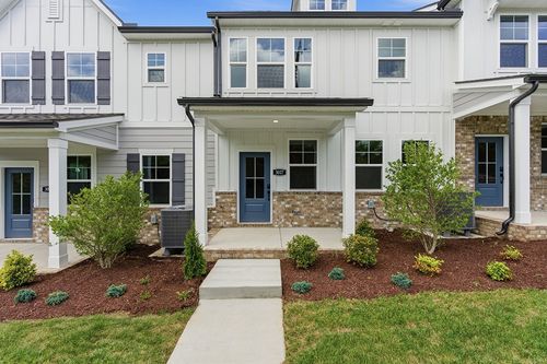 3027 Stokers Ln, Nashville, TN, 37218-2314 | Card Image