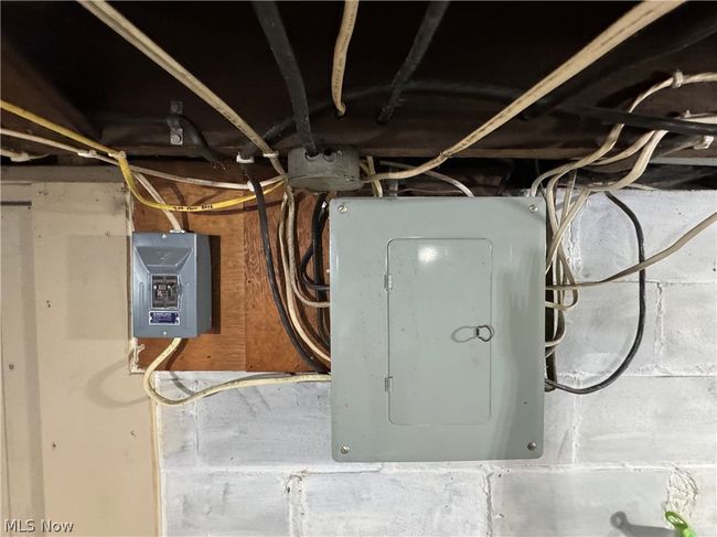 View of utility room | Image 34
