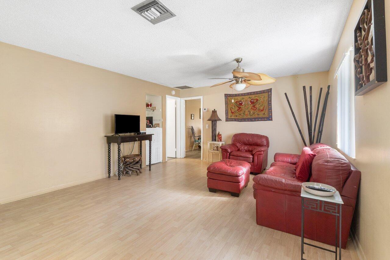 Residential in Greenacres 4