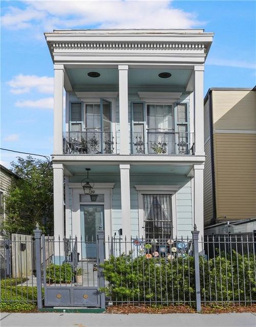 1809-1809 Carondelet St, New Orleans, LA, 70130-5207 | Card Image