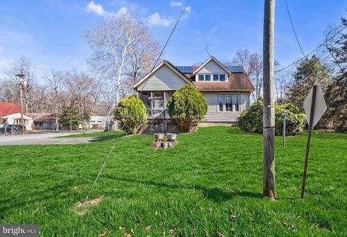 607 Railroad Blvd, CHERRY HILL, NJ, 08003-3837 | Card Image