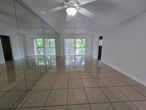 apt-202-7920 Colony Cir N, Tamarac, FL, 33321-8325 | Card Image