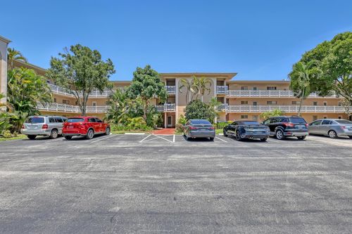205-2687 N Garden 205 Drive, Lake Worth, FL, 33461 | Card Image