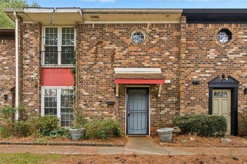 713 Garden View Dr, Stone Mountain, GA, 30083-3539 | Card Image